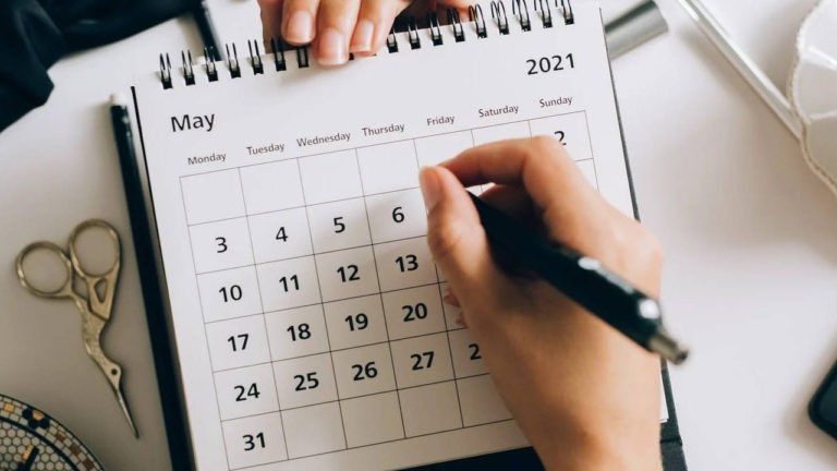 How To Create an Editorial Calendar for Blogging