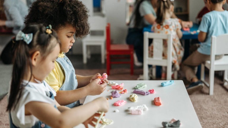 7 Ways to Start a Playschool and Turn it Into a Successful Startup