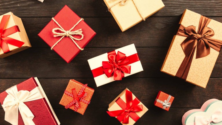 How to Make a Clickable Gift Guide for Your Blog