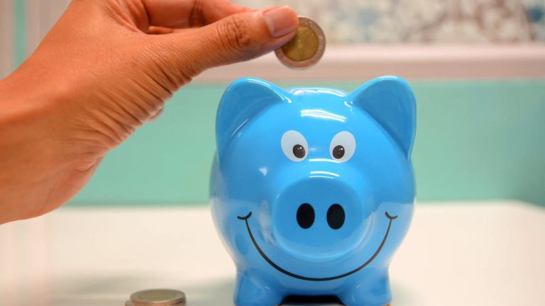 36 Simple Changes That Add Up to Save Money